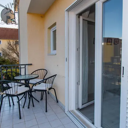 Apartment Petar Srima