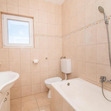 Apartment Petar *