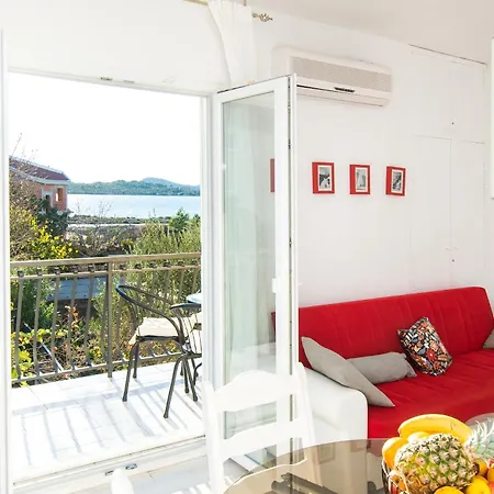 Apartment Petar Srima